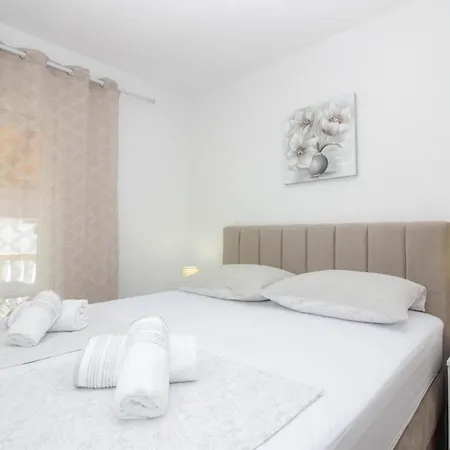 Apartamento Dada Biograd Na Moru
