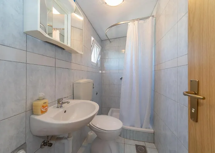 Dada * ביוגראד נה מורו