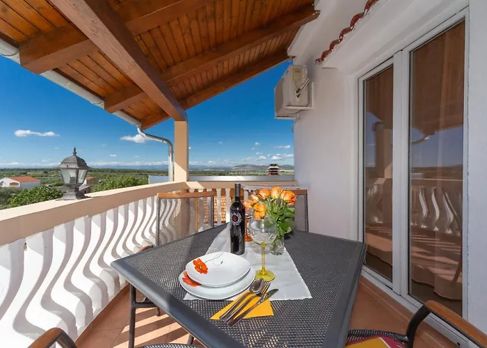 Dada ביוגראד נה מורו