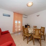 Apartman Dada