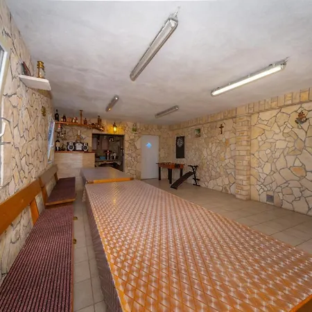 Dada Biograd Na Moru