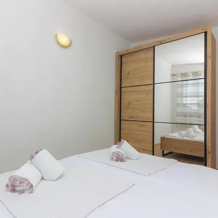 Dada * Biograd Na Moru