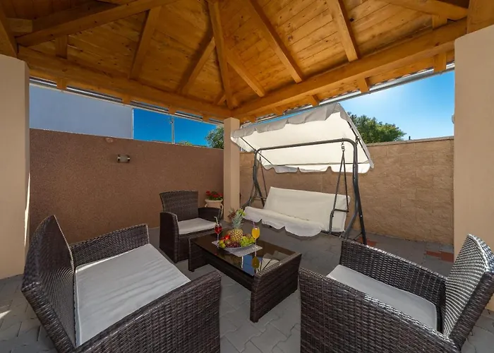 Διαμέρισμα Dada