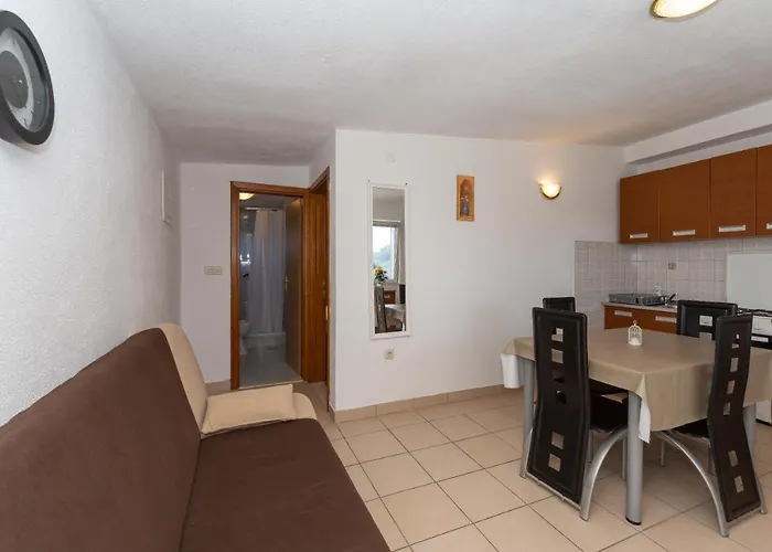 Dada Διαμέρισμα