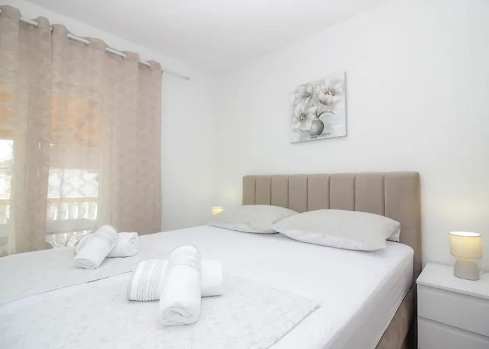 Διαμέρισμα Dada Biograd Na Moru